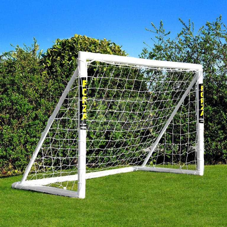 Fußballtore für den Garten PopUp Tore und Fußballtore mit Torwand