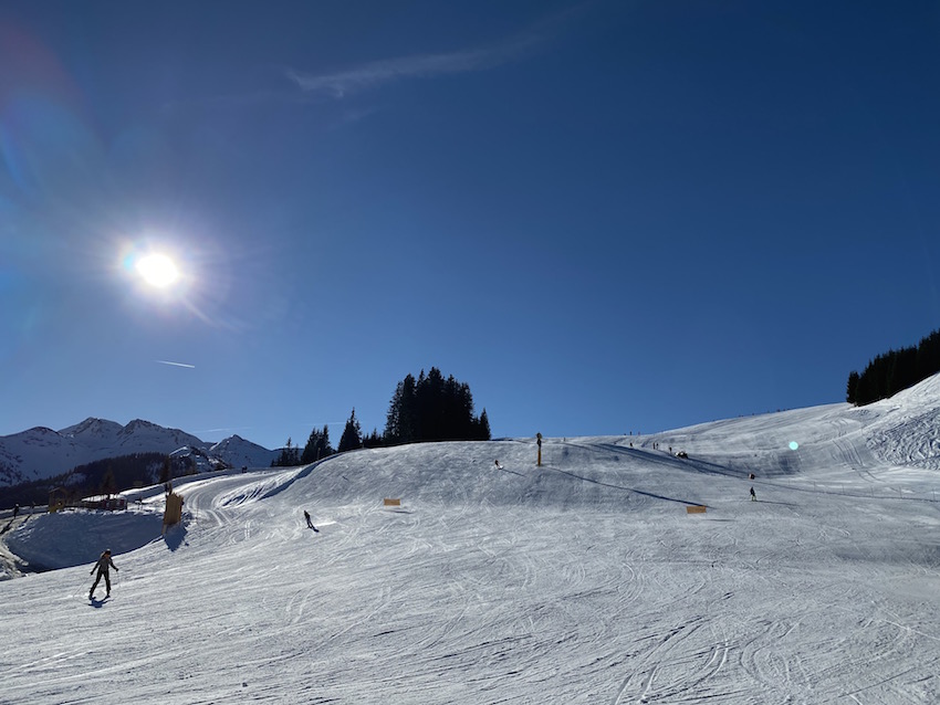 Skifahren in Saalbach-Hinterglemm_Abfahrt am Zwölferkogel