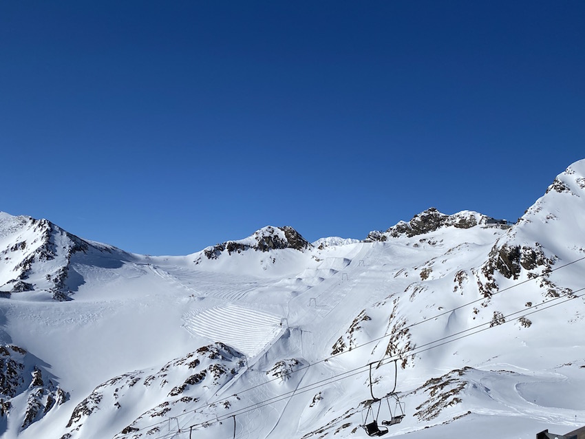 Skifahren auf dem Stubaier Gletscher_Gaisskarferner
